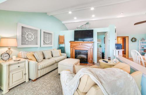 Houghton Lake Casa | Private Dock and Fire Pit Houghton Lake Home!
