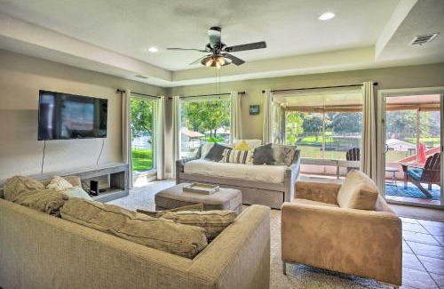 Leisure Land Casa | Private Dock and Slip Cedar Creek Reservoir Home