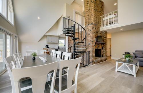 Colington Harbour Casa | Private Dock and Beach Access Outer Banks Area Home