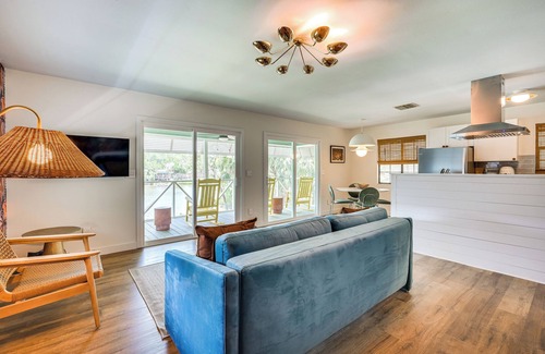 Crystal River Casa | Crystal River Retreat w/ Private Dock & Kayaks!