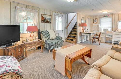 Saratoga Springs Casa | Private Dock Lakefront Gem on Saratoga Lake