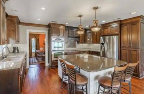 Lake Murray of Richland Casa | Private Dock & LAKE access! Hottub! Play area!