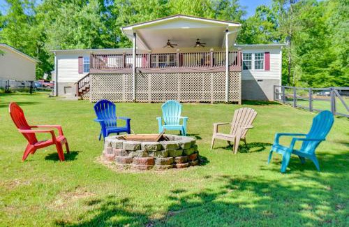Milledgeville Casa | Private Dock Pet-Friendly Home on Lake Sinclair