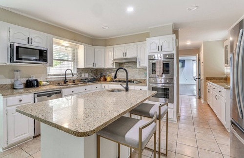 Santee Casa | Private Dock + Pool Table: Lake Marion Getaway
