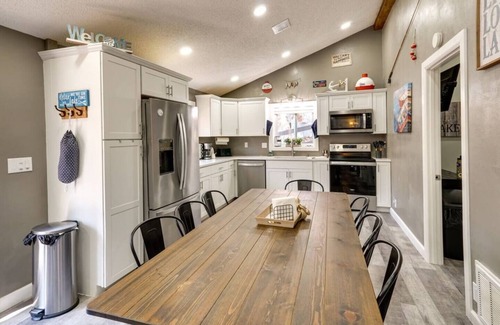 Sunrise Beach Casa | Private Dock: Sunrise Beach Home