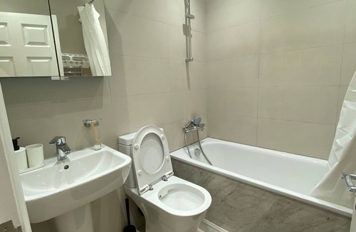 Norwood Green Casa | Habitacion Doble-Grande-Baño compartido-Luxury - 5