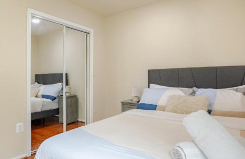 Herndon Apartamento | Private Downtown Herndon Escape Full Amenities