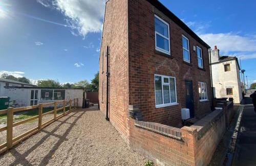 Church Gresley Apartamento | Private Ensuite Rooms with Kitchen - Ideal for Work & Travel