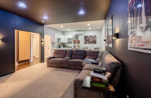 Clarkdale Apartamento | Private Entrance Movie Theater Stay New Build 2023