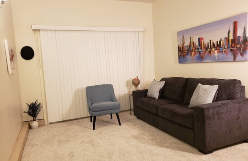Tracy Casa | Private Entrance with beautiful Spot for you and your family!