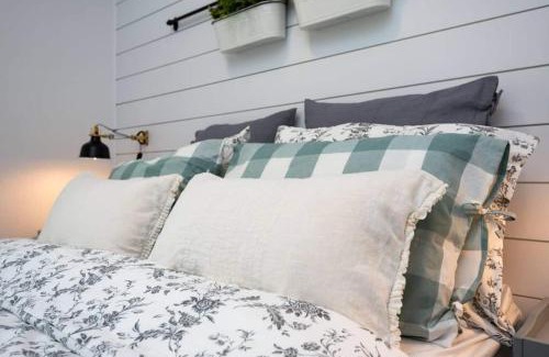 Camas Casa | Private Escape! Tiny Home Style