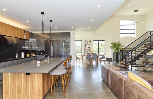 Louth Casa | Private Executive Family Home