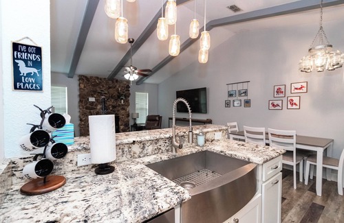 Ocala Casa | Family & Pup Paradise: Pool, Game Room, 1+ Acre Fenced Yard