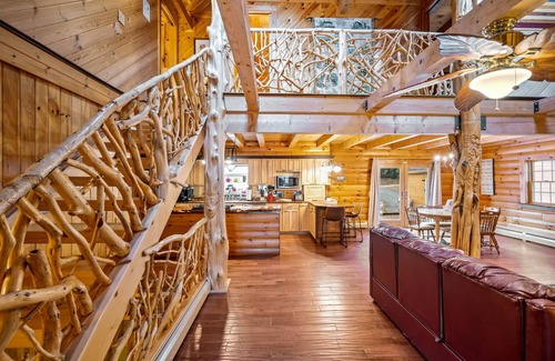 Wakefield Casa | Private Fall Lakefront Cabin w/ Fire Pit & Hot Tub