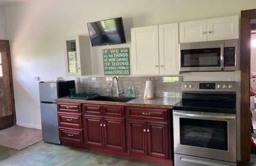 Driggs Apartamento | Private farm house lock off on sheep farm with salt hot tub