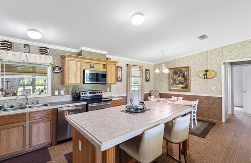 Pierson Casa | Private Farm w/Beach Near St.JohnsRiver