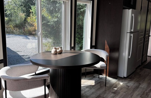 Courtenay Cabina | Private Forest Cabin