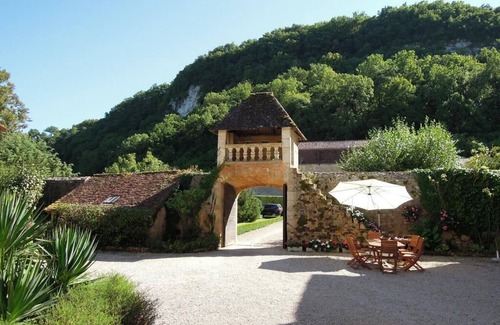 Saint-Medard-de-Presque Casa | Private room in a castle