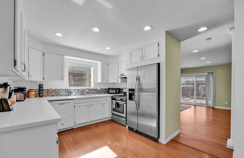 Centerville Casa | Private Fremont Home with Yard - easy Bay Area commute