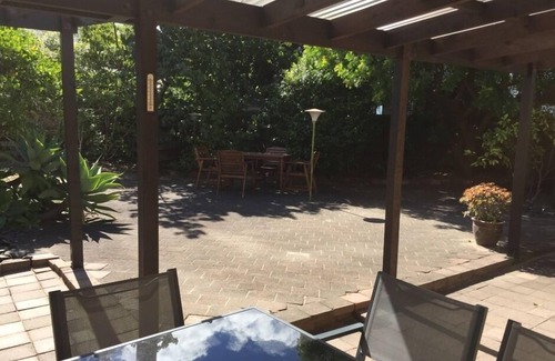 Pauanui Casa | Privado escapada totalmente vallada $ 125- $ 300 / noche
