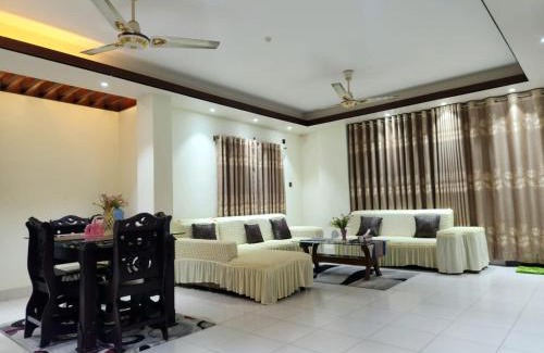 Chittagong Apartamento | Private Furnished Penthouse Apartment With Rooftop Garden In Chittagong