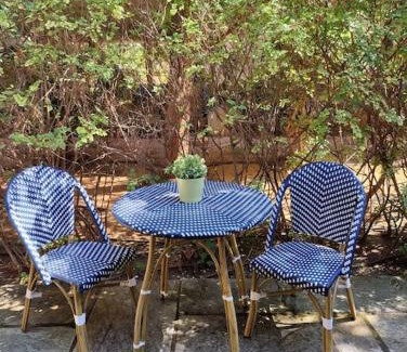 Vouliagmeni Villa | Private Garden Home next to the beach and market