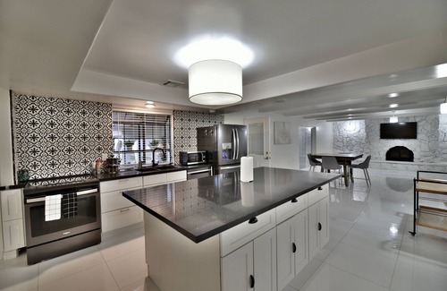 Green Valley Casa | Private gated Resort home near the strip! 3 NIGHT MIN