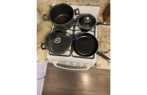 Downtown Riverside Casa | Private Get Away/Business Trip/Fast WIFi,Garden