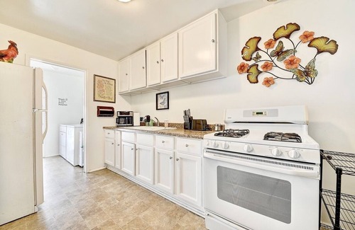 Santa Ana Heights Casa | Private Getaway Near Disneyland & Long Beach!