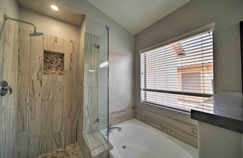 The Islands Casa | ¡NUEVO! Gilbert Home con patio privado y piscina!