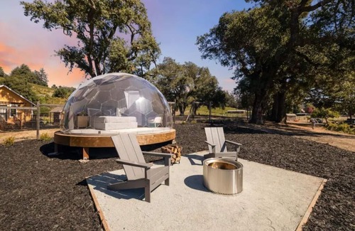 Felton Alquiler De RV | Private Glamping Retreat with 2 Domes Included