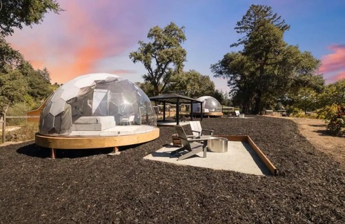 Felton Alquiler De RV | Private Glamping Retreat with 2 Domes Included