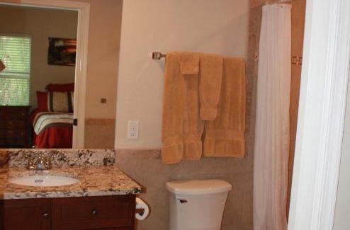 Oakes Estates Casa | Private Guest House on Acreage