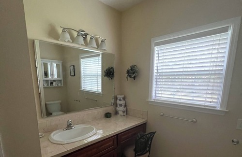 Havana Casa | Private guest house that’s minutes to downtown Tallahassee. Clean and quiet.