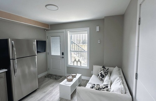Vancouver South Casa | Private Guest Suite close to airport & downtown