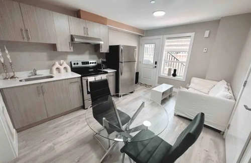 Vancouver South Casa | Private Guest Suite close to airport & downtown