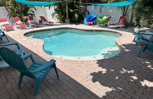 Pass-a-Grille Casa | PISCINA RELAJANTE HOGAR