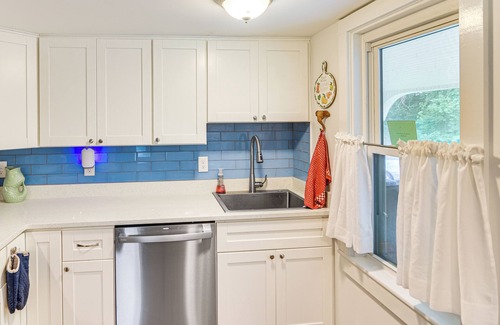 Plymouth Cabaña | Private Heated Pool: Family Cottage in Plymouth!