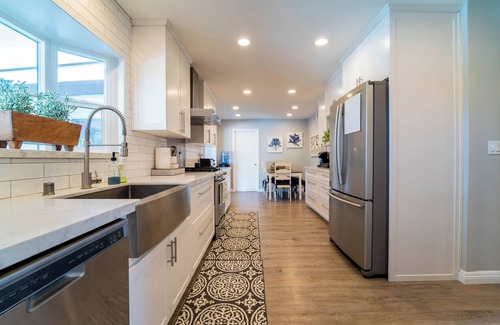 Placentia Casa | Private Heated Pool Oasis/Disney/RetroArcade/Gym