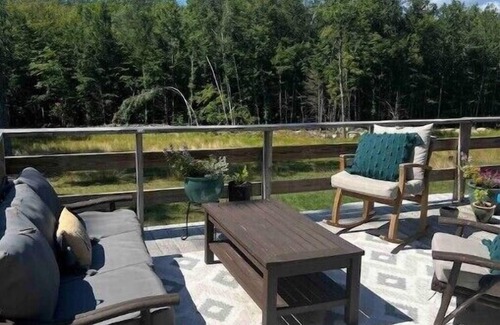 Plymouth Cabina | Private Hideaway in NH Mountains