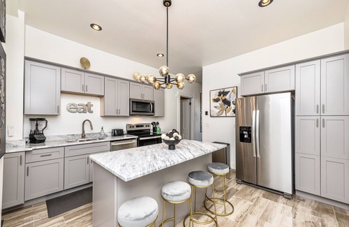 Avondale Casa | Private Historic Getaway Near Downtown Cincinnati!