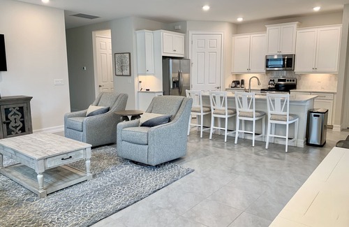 Naples Casa | Private home in highly sought after Naples Reserve, loaded with ammenities!