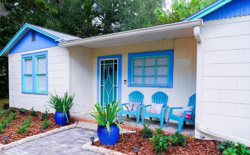 Ocala Casa | Private Home in Ocala with Fenced Yard, Piano, Central Location, Pets Welcome
