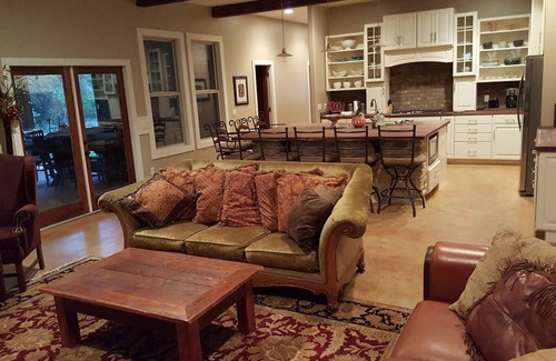 Dripping Springs Casa | Casa privada en 2 acres, 1 milla del centro de Dripping Springs