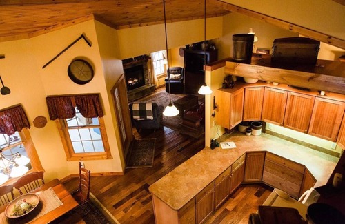 Mercersburg Casa | Casa privada rodeada de tierras de juego estatales en Little Cove