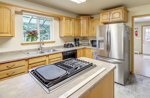 Lincoln Casa | 2 Mi to Blackfoot Pathways: Family Home w/ Hot Tub