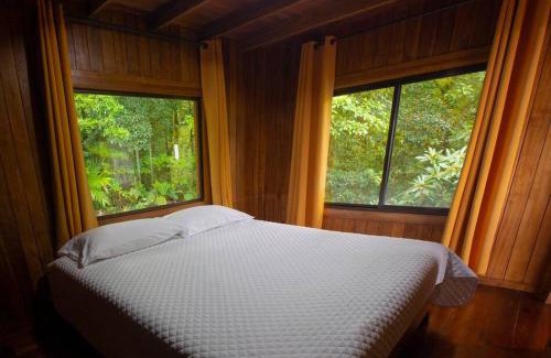 Monteverde Casa | Private House Next to the Cloud Forest Reserve