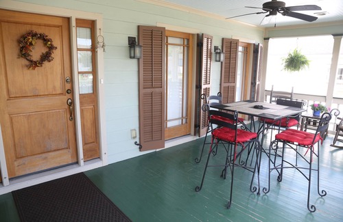 Fairgrounds Casa | Casa privada a 2 millas de FrenchQuarter 0. 5 millas a City Park / CafeDuMonde