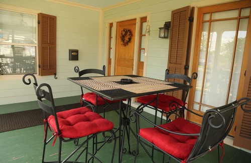 Fairgrounds Casa | Casa privada a 2 millas de FrenchQuarter 0. 5 millas a City Park / CafeDuMonde