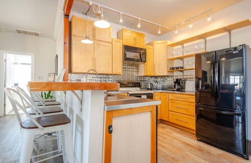 Los Alamos Casa | Private in town house with HUGE yard. Pet Friendly